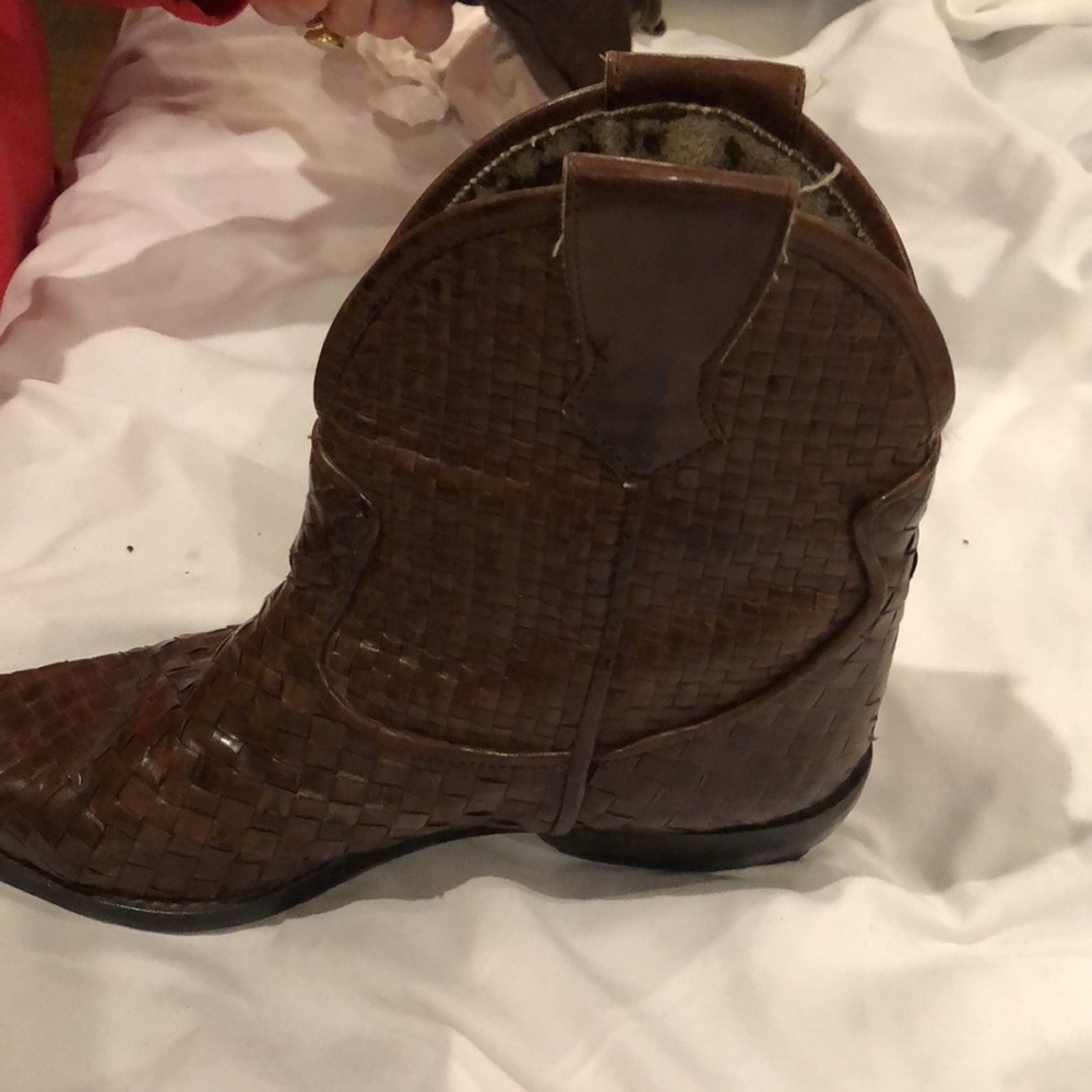 Enzo Angiolini brown woven leather bootie - Picture 4 of 4